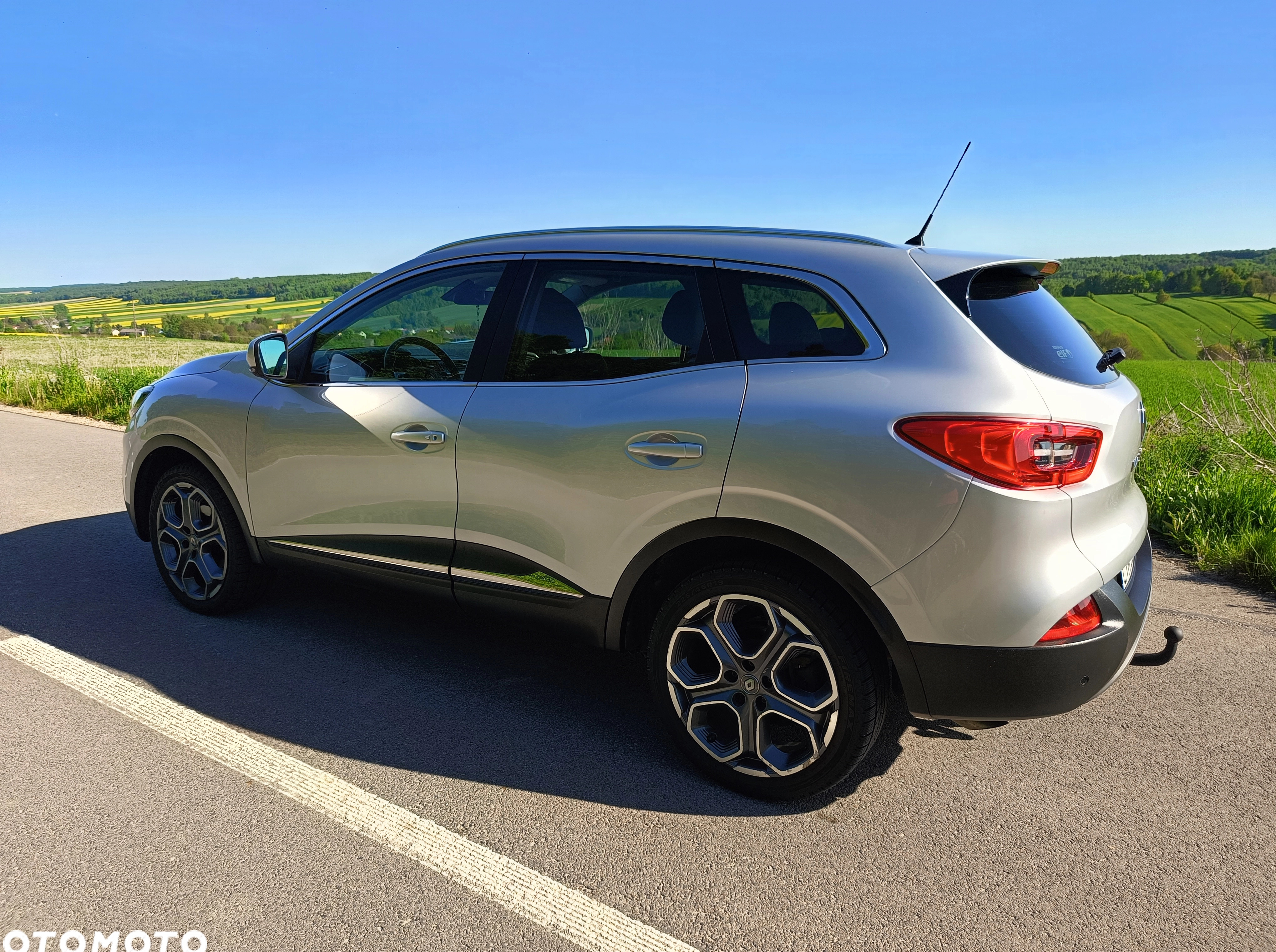 Renault Kadjar cena 54900 przebieg: 163000, rok produkcji 2015 z Ulanów małe 277